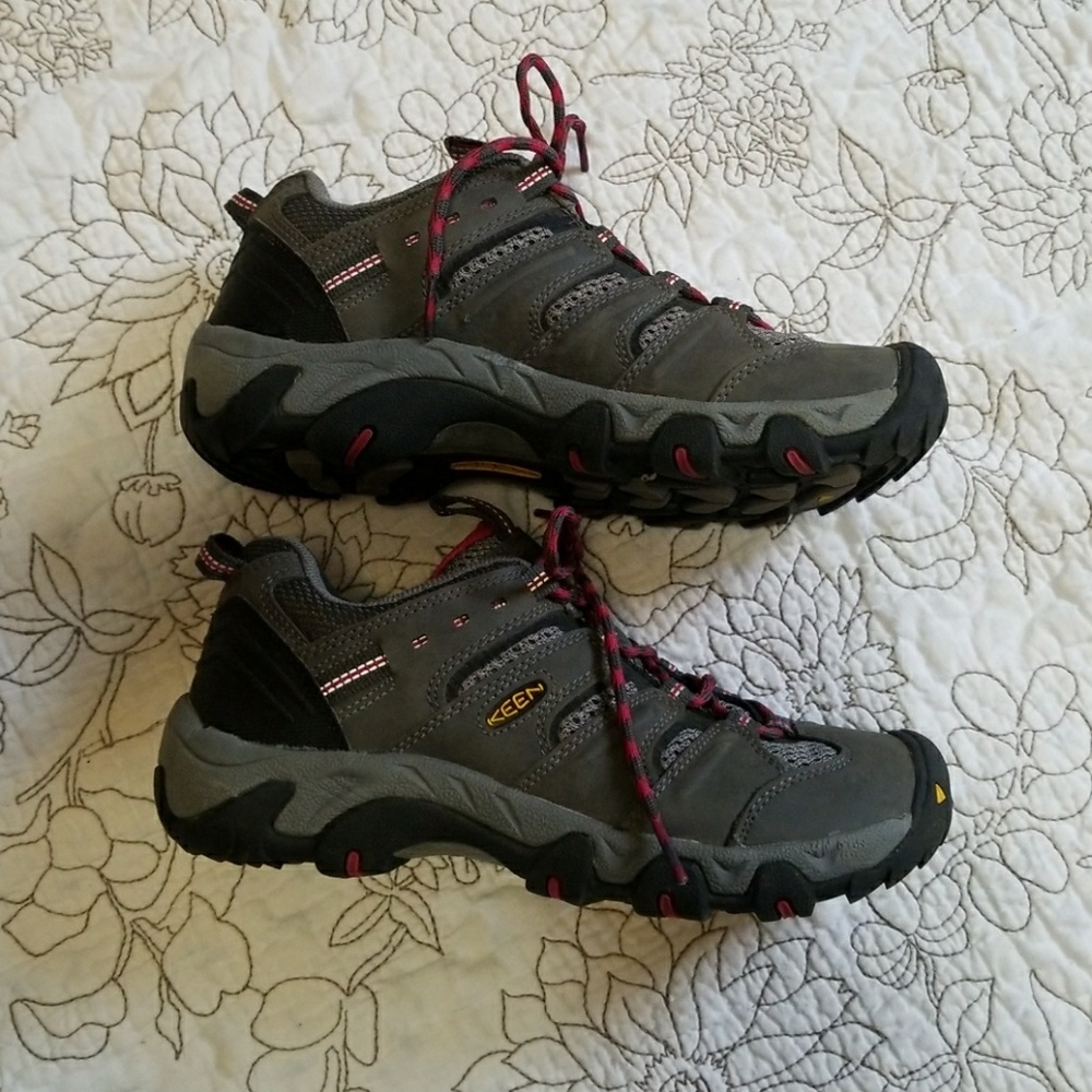 Keen women's hiking shoes